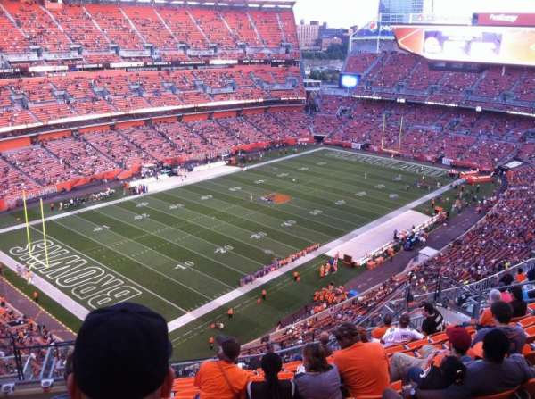 Huntington Bank Field, section: 527, row: 17, seat: 5and6