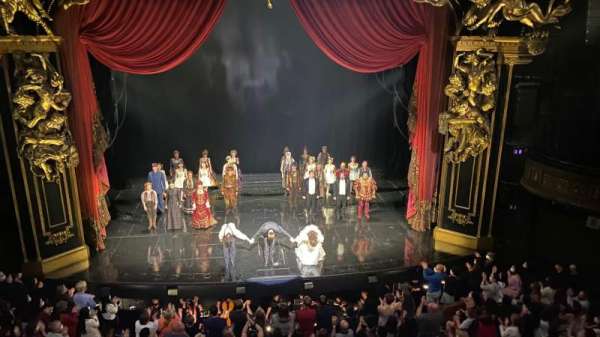 Majestic Theatre, section: Front Mezzanine C, row: A, seat: 106