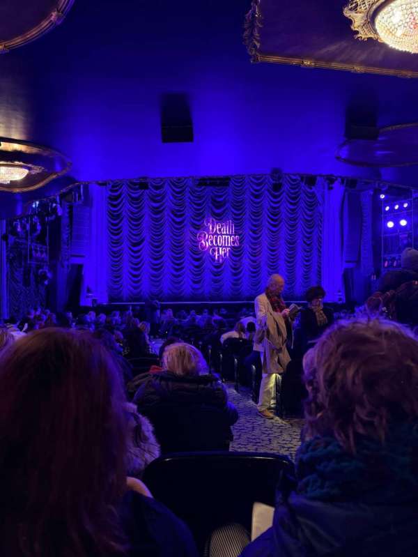 Lunt-Fontanne Theatre, section: Orchestra L, row: V, seat: 3