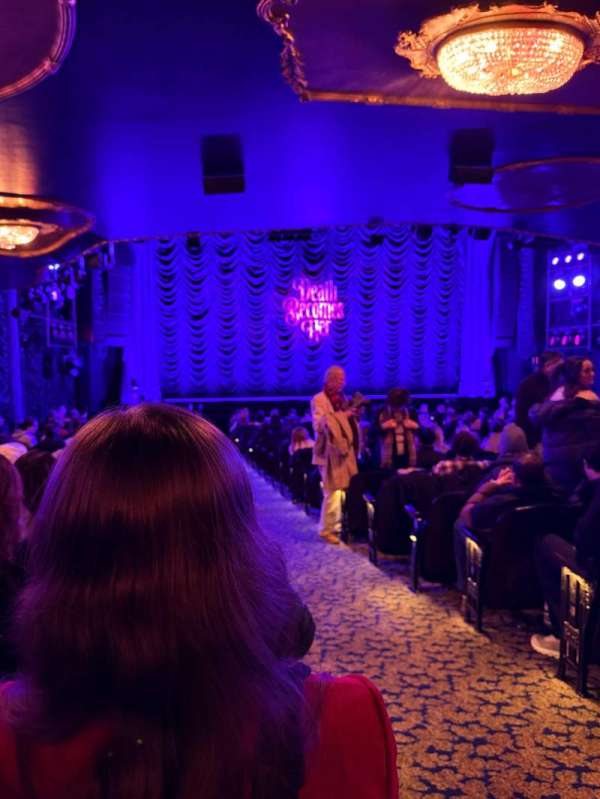 Lunt-Fontanne Theatre, section: Orchestra L, row: W, seat: 1