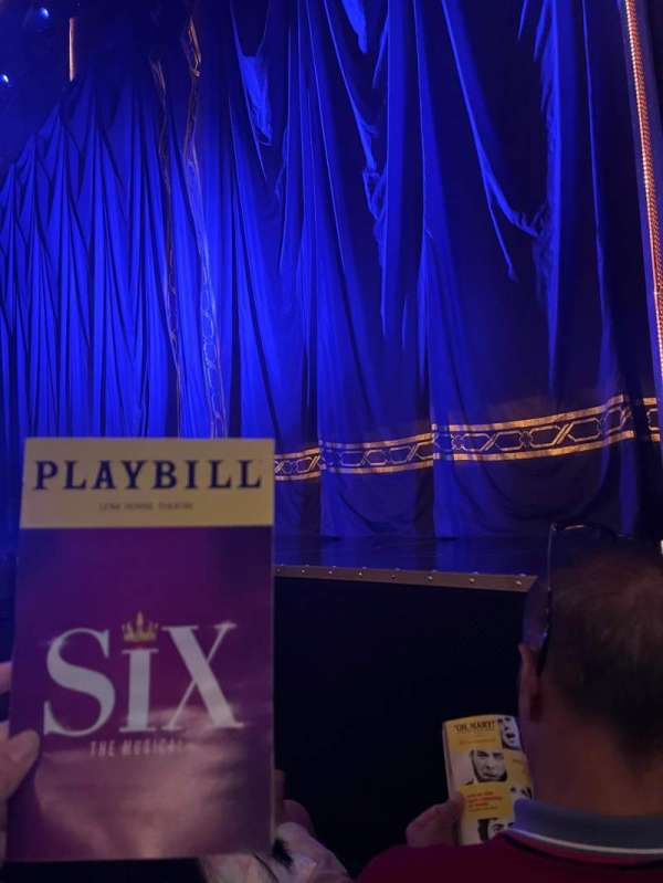 Lena Horne Theatre, section: Orchestra R, row: A, seat: 6