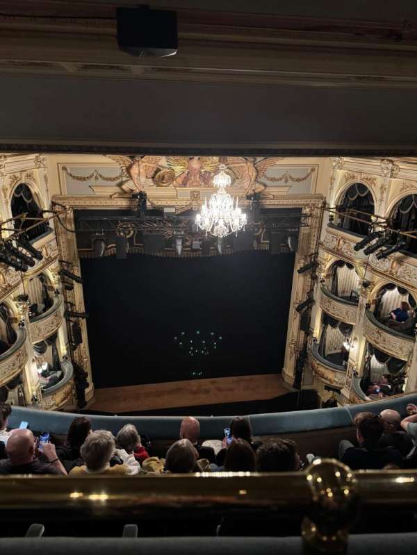 Wyndham's Theatre, section: Grand Circle, row: E, seat: 19