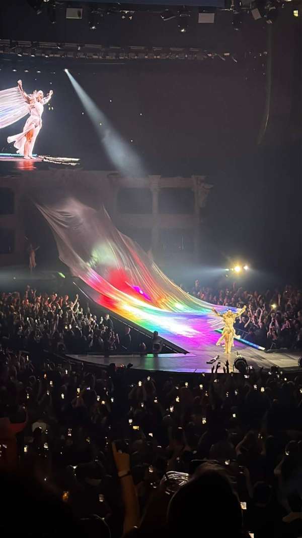 Madison Square Garden, section: 101, row: 15, seat: 11