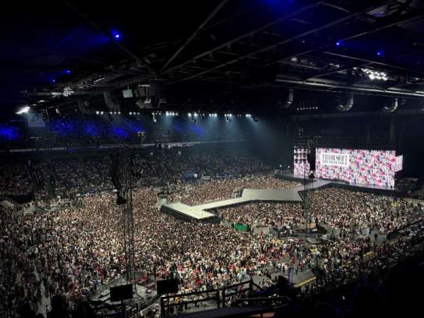 Paris La Défense Arena, section: 415, row: 52, seat: 26