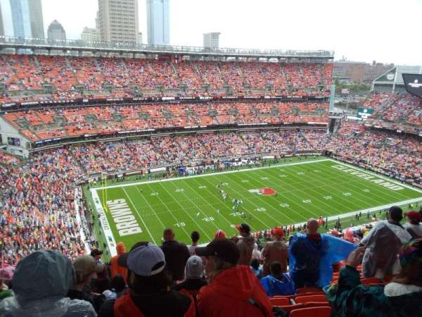 Huntington Bank Field, section: 529, row: 29, seat: 7