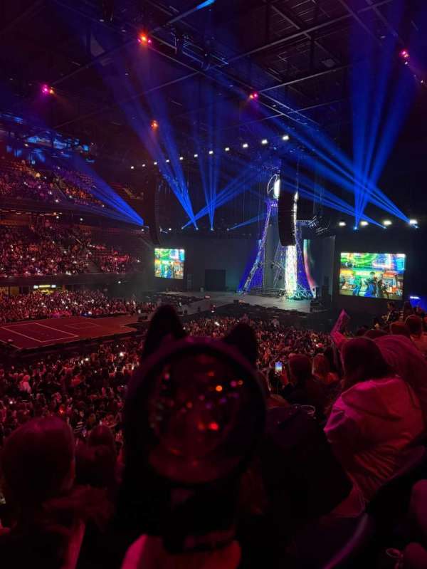 Ziggo Dome, section: 104, row: 8, seat: 99
