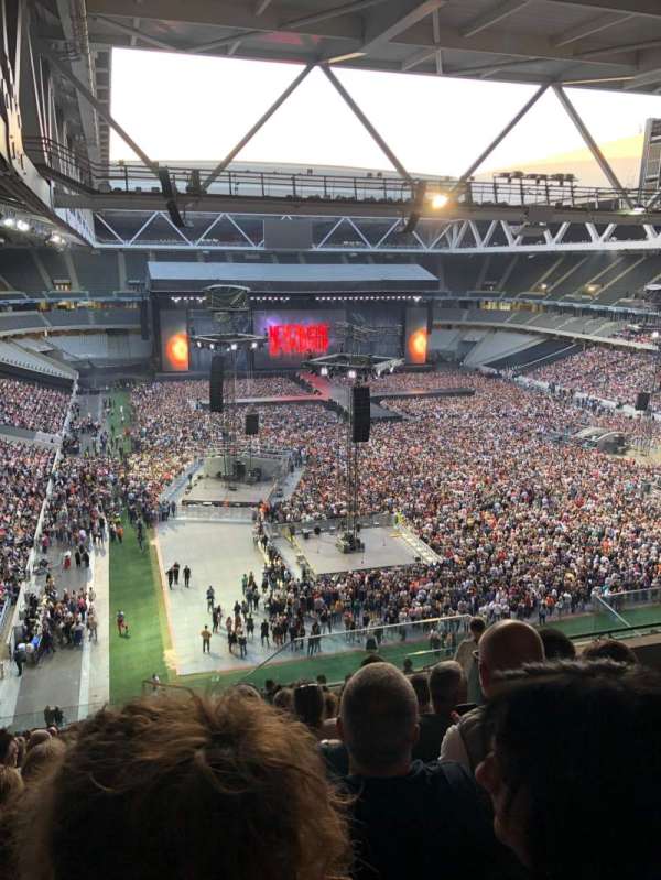 Stade Pierre Mauroy, section: L22, row: 68, seat: 37