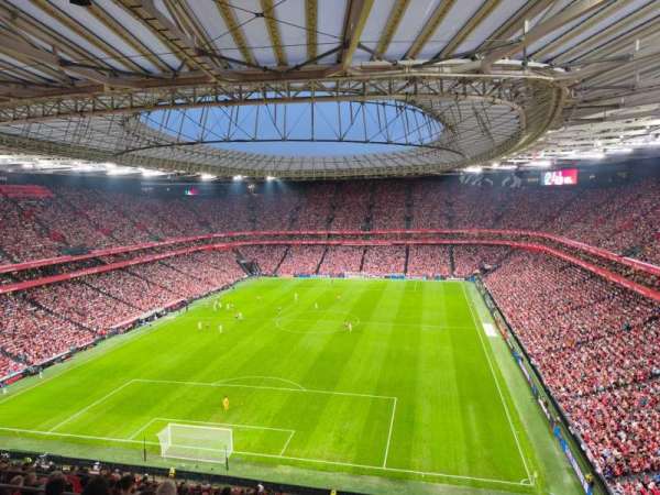 Estadio de San Mamés, section: 324, row: 21, seat: 14