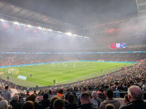 Wembley Stadium, section: 106, row: 37, seat: 121