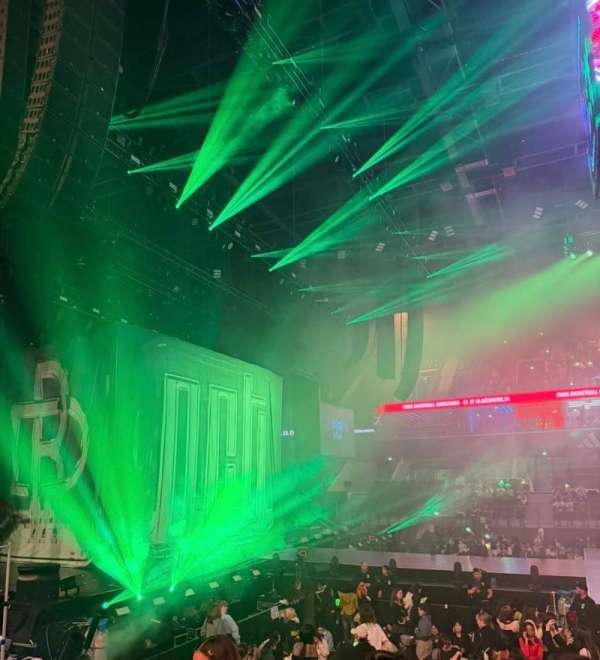 Adidas Arena, section: Gradin G, row: 8, seat: 1