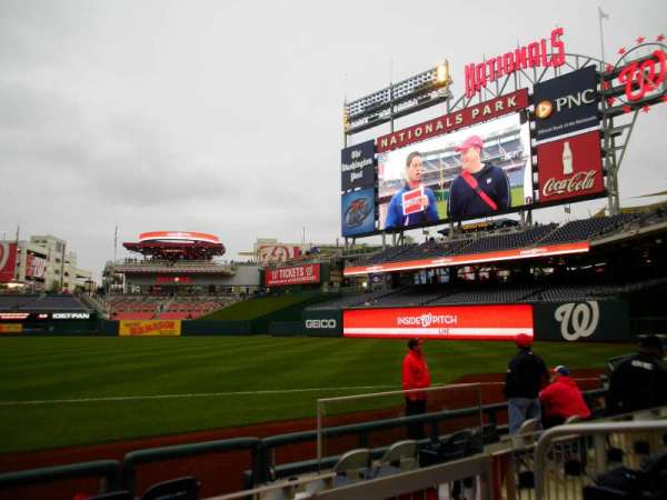 Nationals Park, section: 133, row: F, seat: 4