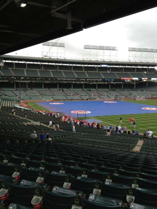 Wrigley Field, section: 231, row: 19, seat: 14