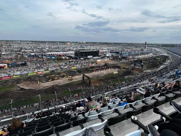 Daytona International Speedway, section: 343, row: 21, seat: 19