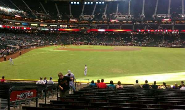 Chase Field, section: 103, row: 34