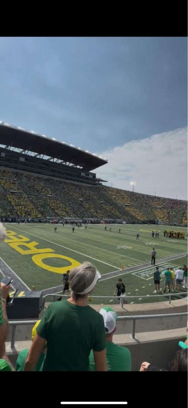 Autzen Stadium, section: 17, row: 14, seat: 9