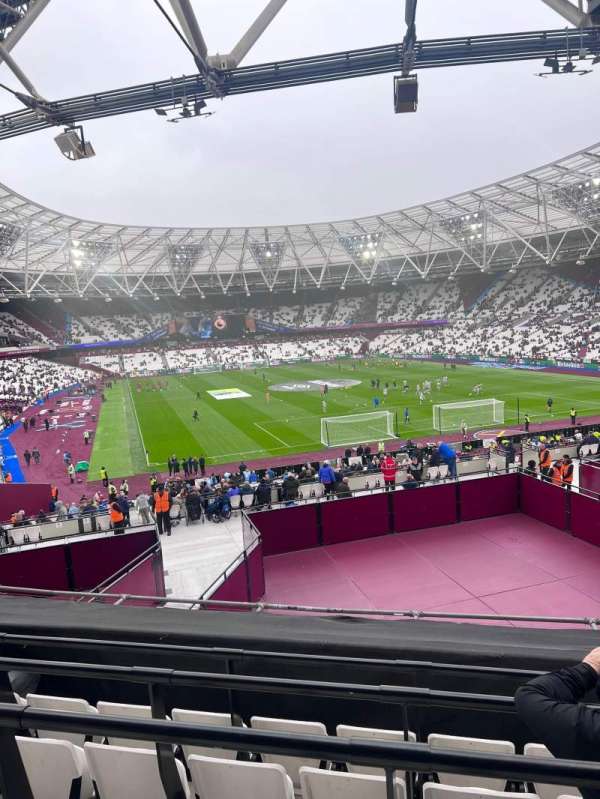 London Stadium, section: 219, row: 37, seat: 100