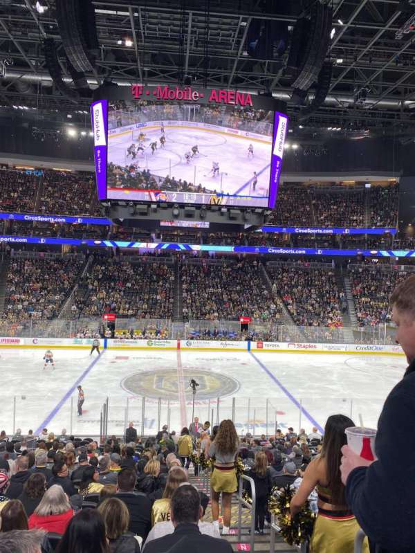 T-Mobile Arena, section: 15, row: U, seat: 22