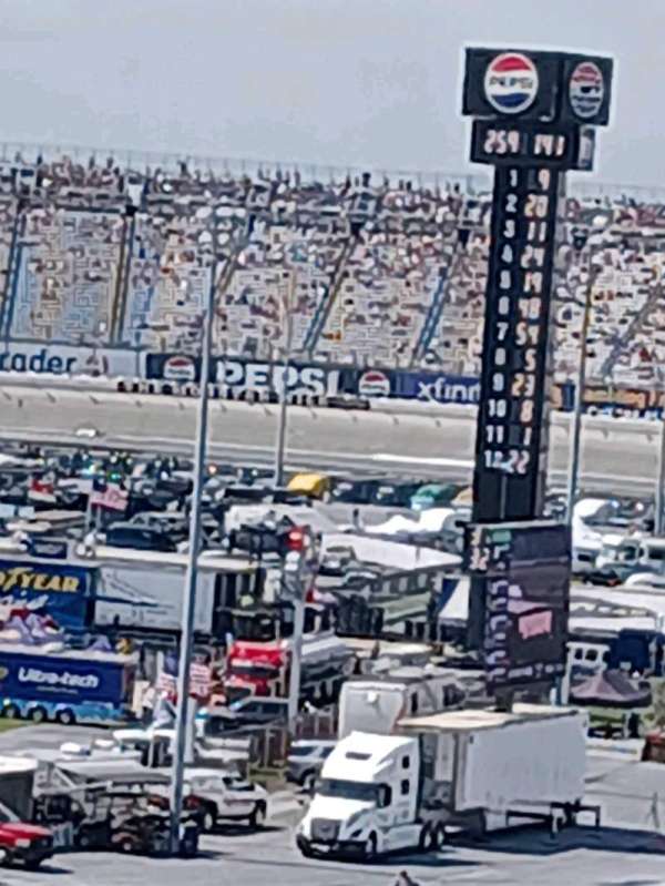 Dover Motor Speedway, section: 127, row: 26, seat: 2