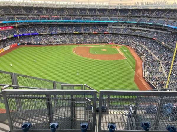 Yankee Stadium, section: 434B, row: 8, seat: 27