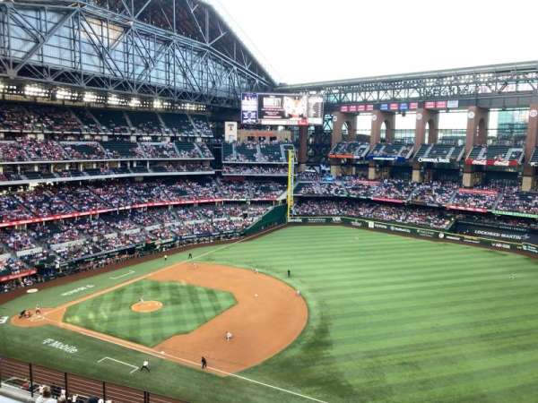 Globe Life Field, section: 226, row: 9, seat: 14