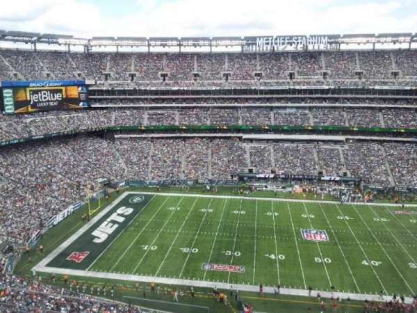 MetLife Stadium, section: 339, row: 5, seat: 18