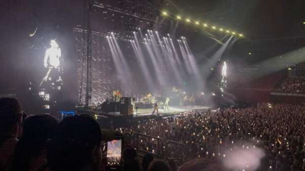 Qudos Bank Arena, section: 20, row: E, seat: 440