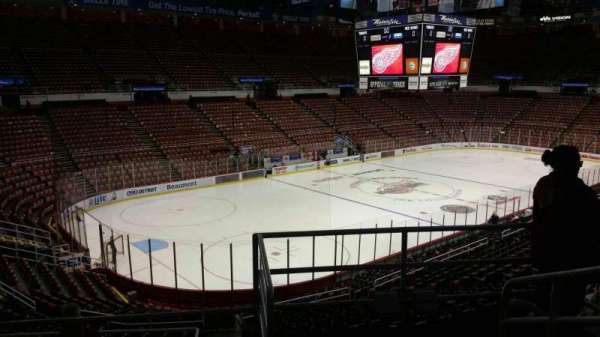 Joe Louis Arena, section: 212A, row: 5, seat: 1
