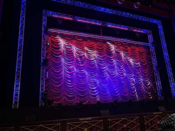 Dominion Theatre, section: Stalls, row: D, seat: 31