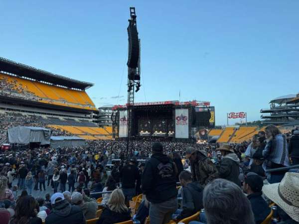 Acrisure Stadium, section: 126, row: J, seat: 7
