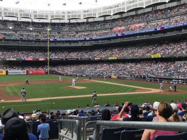 Yankee Stadium, section: 125, row: 10, seat: 1