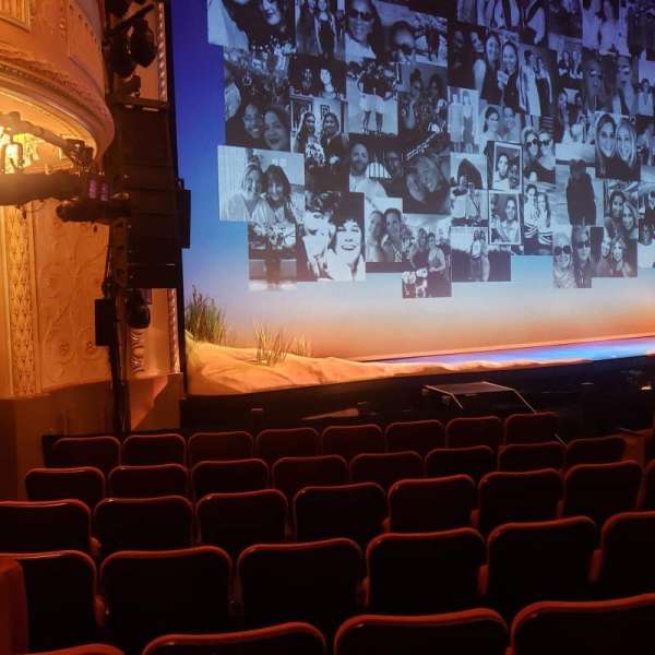 Majestic Theatre, section: Orchestra L, row: H, seat: 17