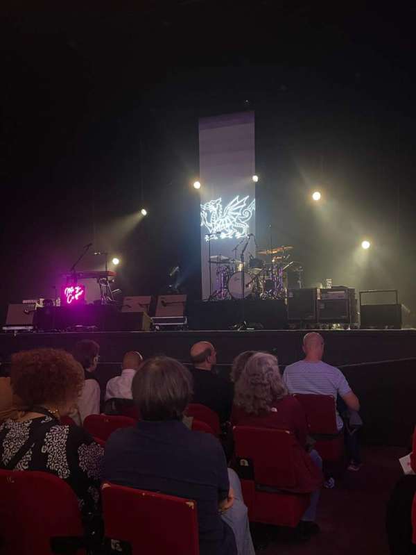 L'Olympia, section: Orchestre, row: 08, seat: 20