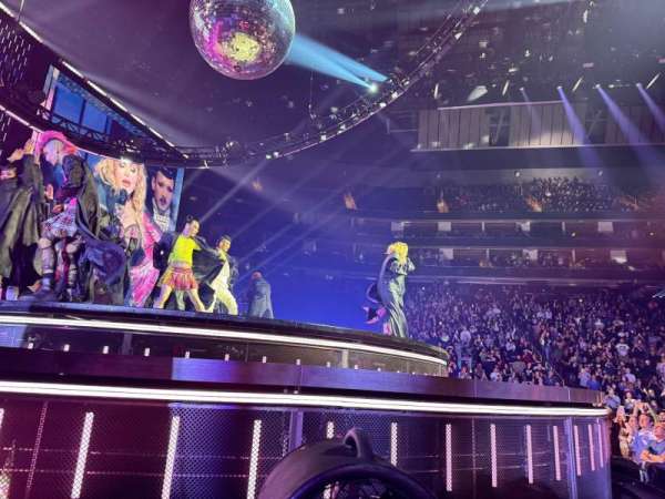 Toyota Center, section: Floor C, row: 1, seat: 4
