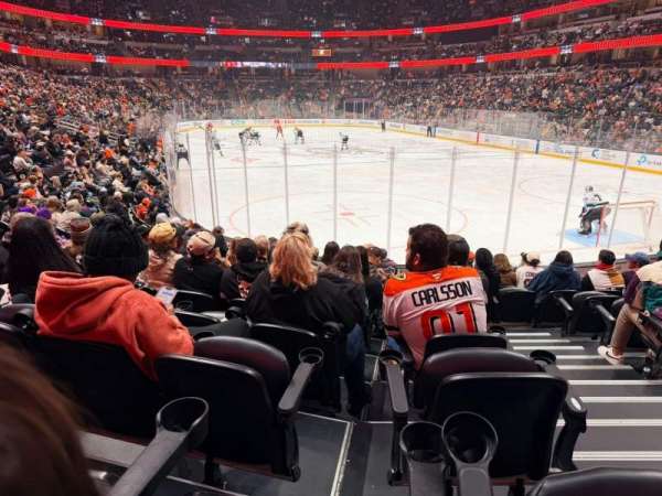 Honda Center, section: 203, row: L, seat: 1