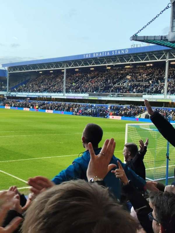 Loftus Road, section: NL, row: K, seat: 117