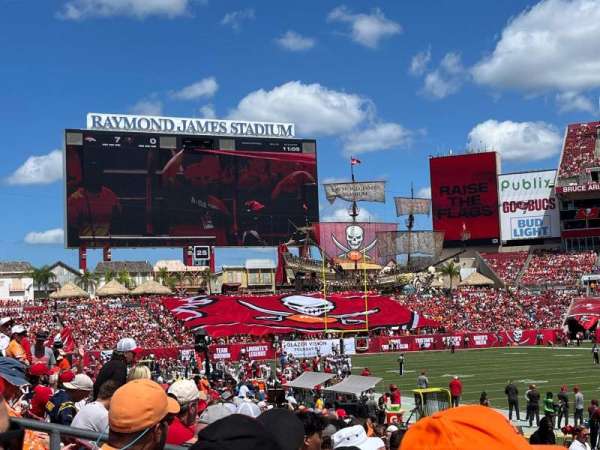 Raymond James Stadium, section: 115, row: P, seat: 7