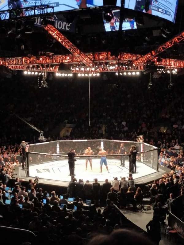Madison Square Garden, section: 109, row: 15, seat: 3