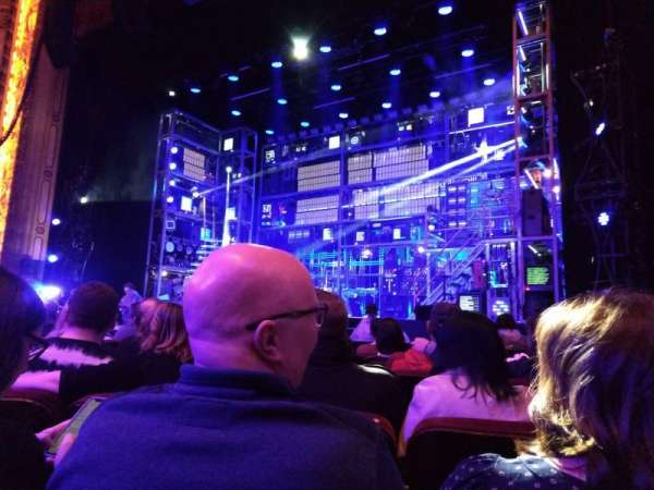 Shea's Buffalo, section: Orchestra 2, row: F, seat: 14