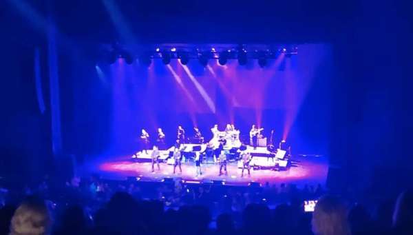 Rosemont Theatre, section: 205, row: H, seat: 7