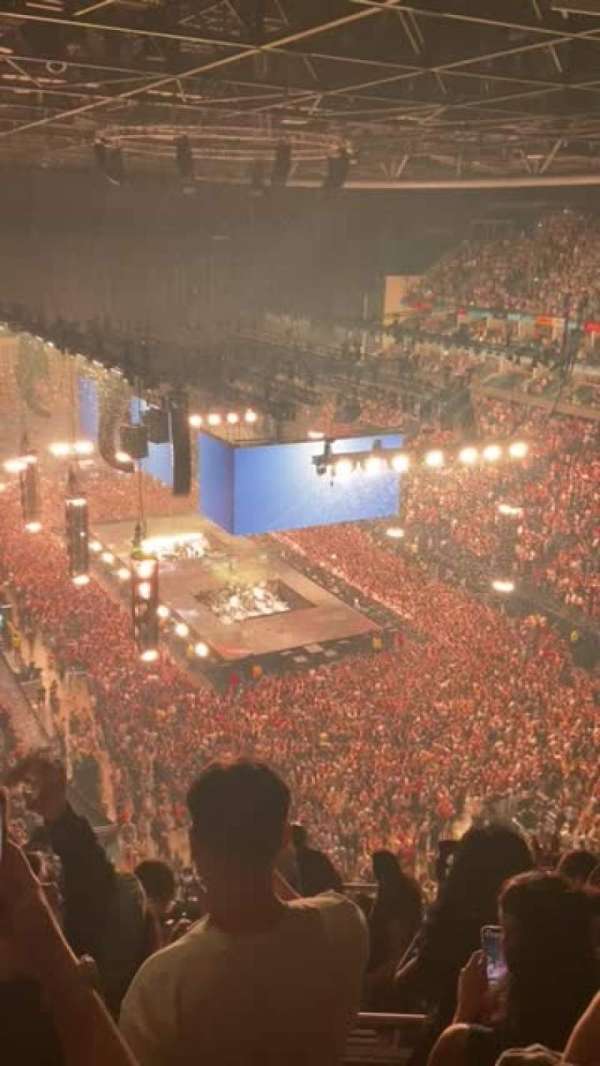 The O2, London, section: 409, row: L, seat: 661
