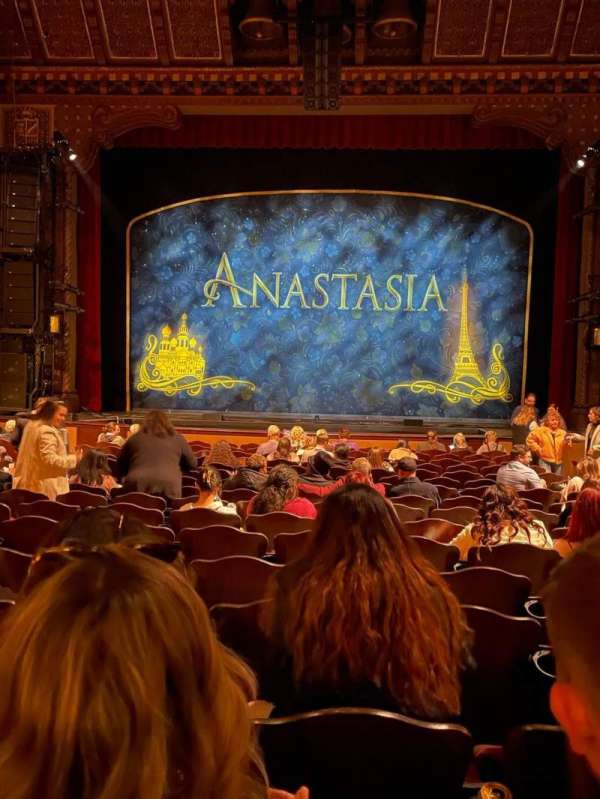 Fox Performing Arts Center, section: GLDCRC, row: Q, seat: 106