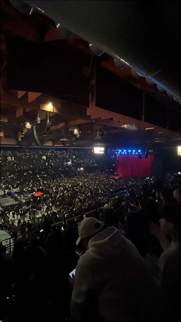 Unipol Arena, section: EST D, row: 10, seat: 37