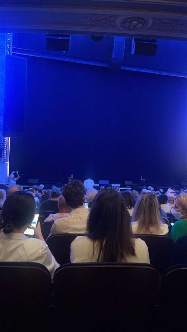 Palace Theatre, Broadway, section: Orchestra L, row: Q, seat: 117