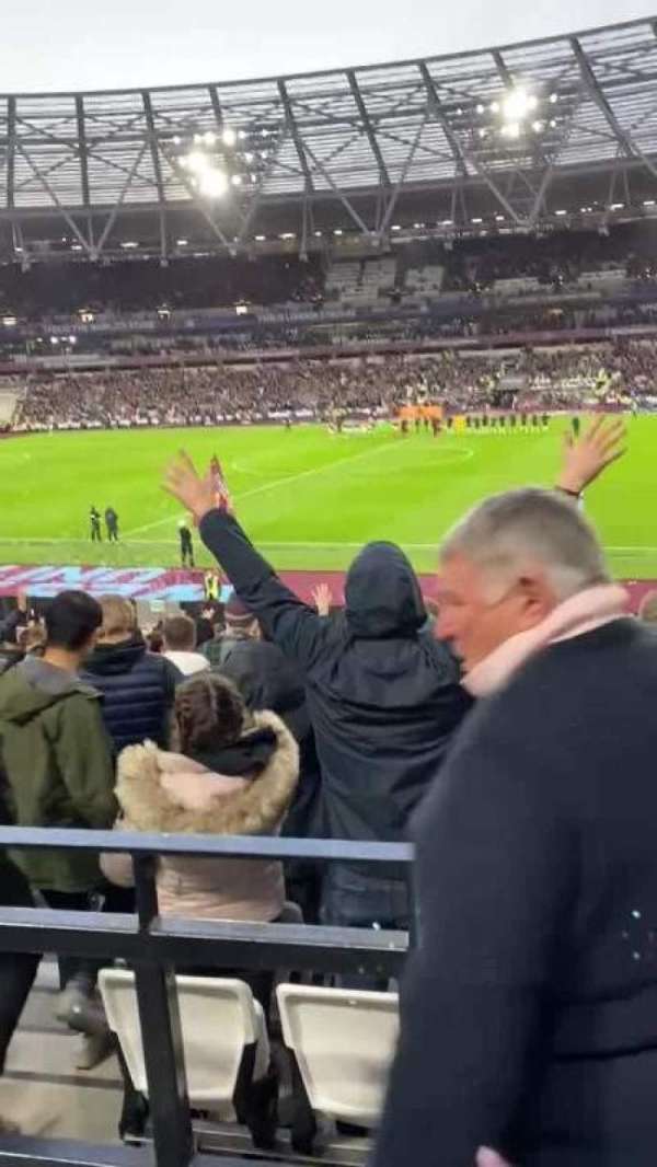 London Stadium, section: 138, row: 29, seat: 199