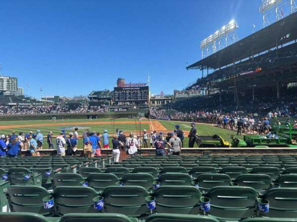 Wrigley Field, section: 15, row: 13, seat: 4