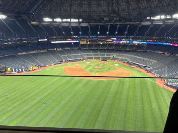 Rogers Centre, section: Toronto Marriott City Centre