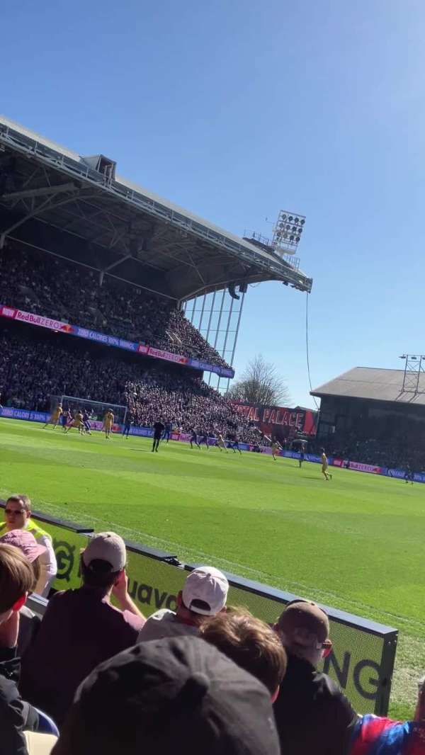 Selhurst Park, section: AW-V, row: 4, seat: 128