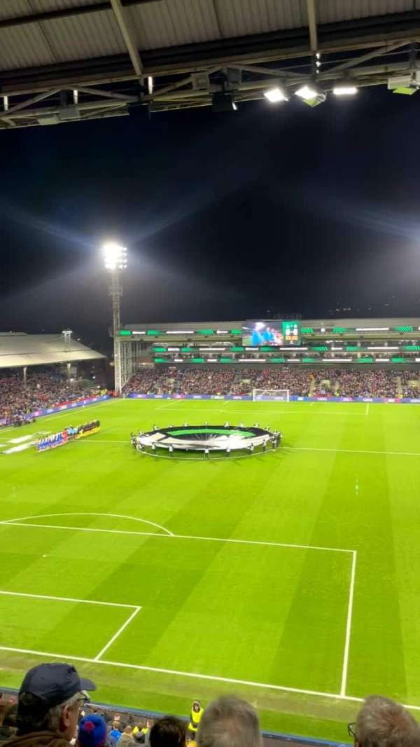 Selhurst Park, section: HRU-M, row: 4, seat: 39