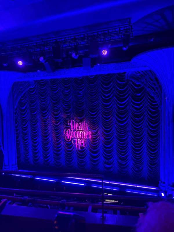 Lunt-Fontanne Theatre, section: Front Mezzanine R, row: B, seat: 2