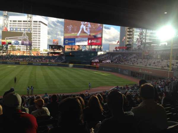 Truist Park, section: 113, row: 17, seat: 20